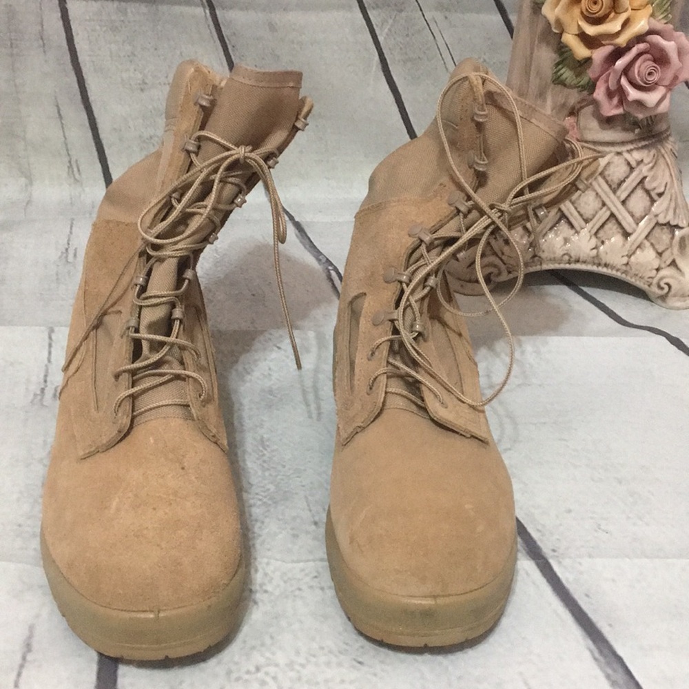 Belleville Men’s Tan Tie Up Suede Combat boots NEW Army - Picture 1 of 7